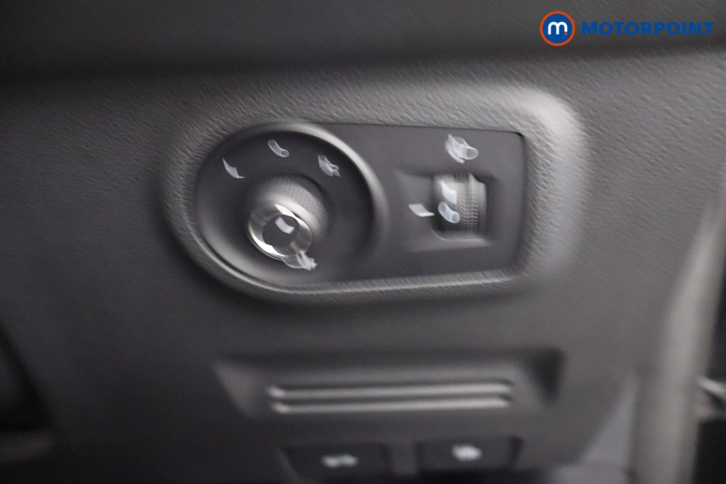 Mg Motor Uk ZS Exclusive Manual Petrol SUV - Stock Number (1675346) - 12th supplementary image