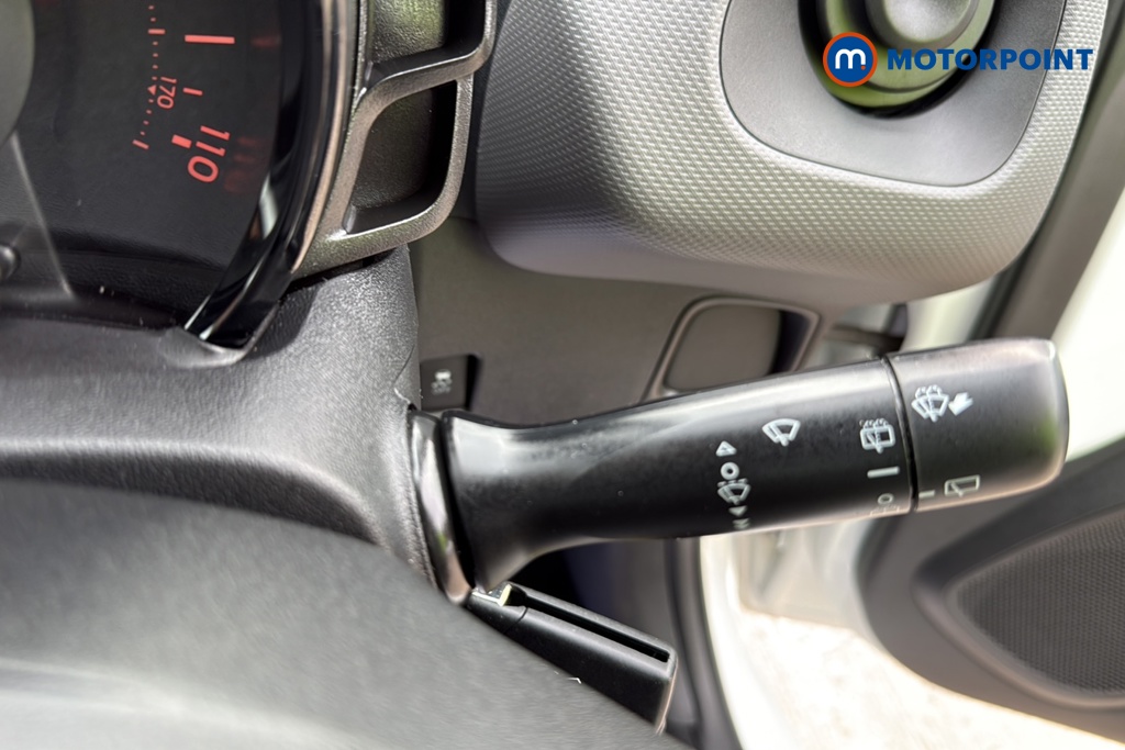 Peugeot 108 Active Manual Petrol Hatchback - Stock Number (1675400) - 6th supplementary image