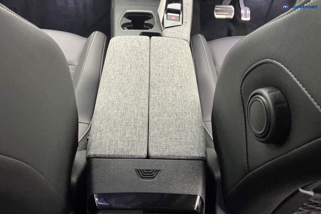 Peugeot 5008 GT Automatic Petrol SUV - Stock Number (1675592) - 11th supplementary image