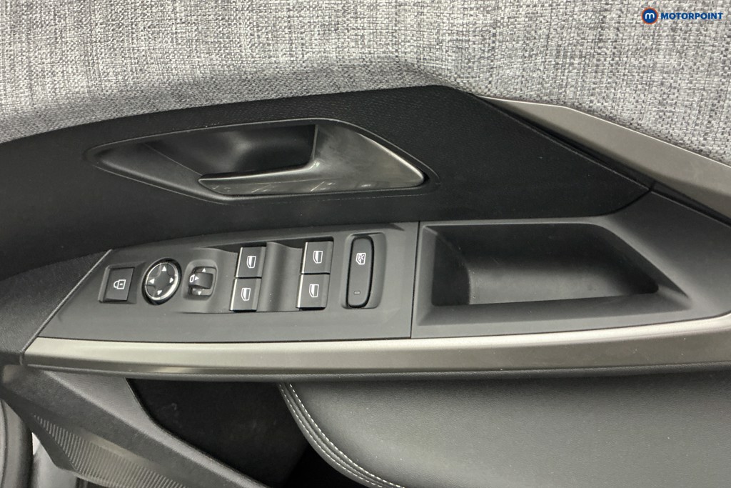 Peugeot 5008 GT Automatic Petrol SUV - Stock Number (1675592) - 27th supplementary image