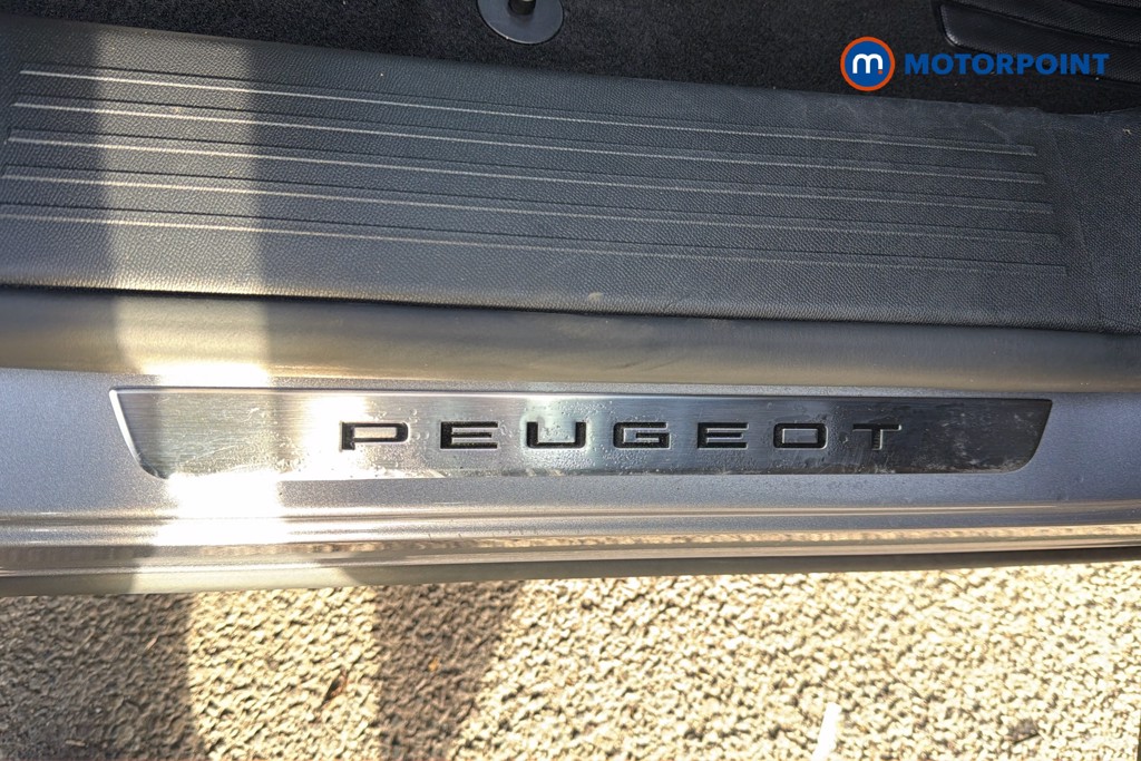 Peugeot 5008 GT Automatic Petrol SUV - Stock Number (1675865) - 6th supplementary image