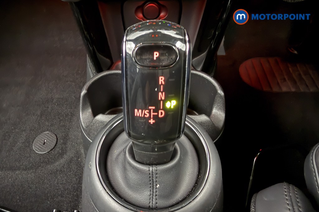 Mini Hatchback Cooper Exclusive Automatic Petrol Hatchback - Stock Number (1675888) - 5th supplementary image