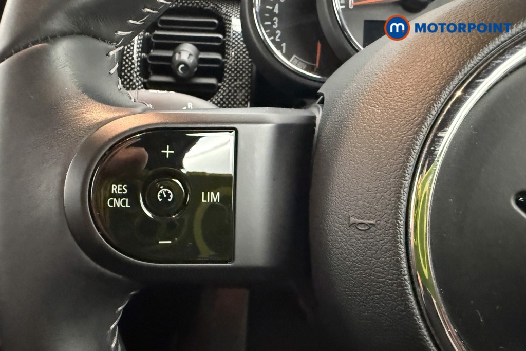 Mini Hatchback Cooper Exclusive Automatic Petrol Hatchback - Stock Number (1675888) - 12th supplementary image