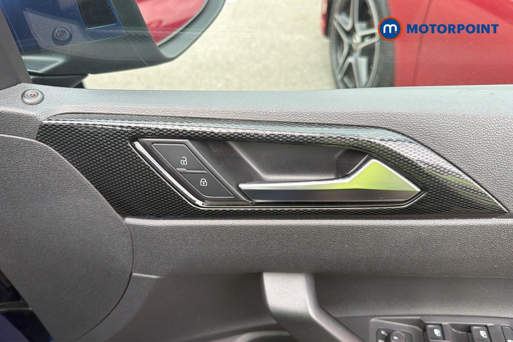 Volkswagen Taigo Life Manual Petrol SUV - Stock Number (1676115) - 2nd supplementary image