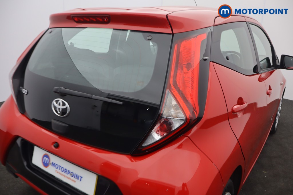Toyota Aygo X-Play Manual Petrol Hatchback - Stock Number (1676128) - 3rd supplementary image