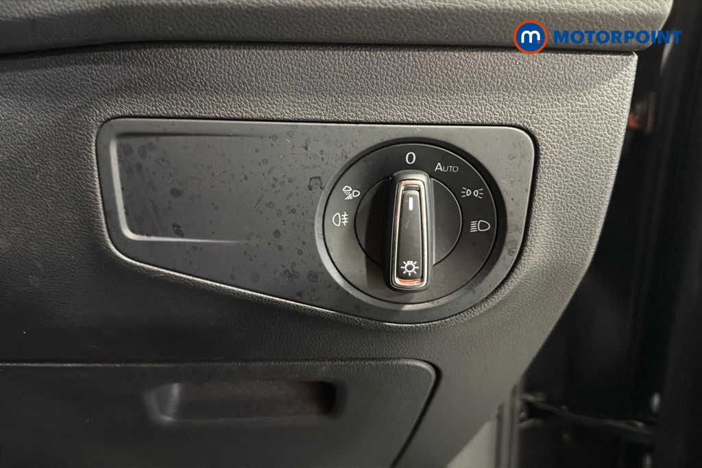 Volkswagen Tiguan R-Line Automatic Petrol SUV - Stock Number (1676309) - 11th supplementary image