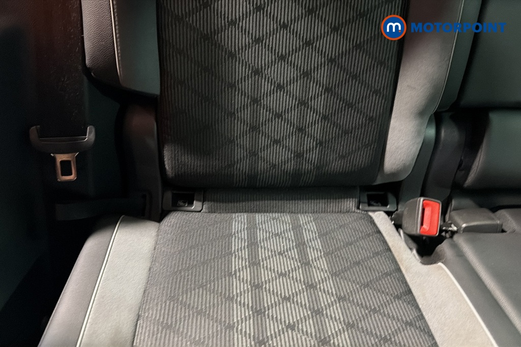 Volkswagen Tiguan R-Line Automatic Petrol SUV - Stock Number (1676309) - 27th supplementary image