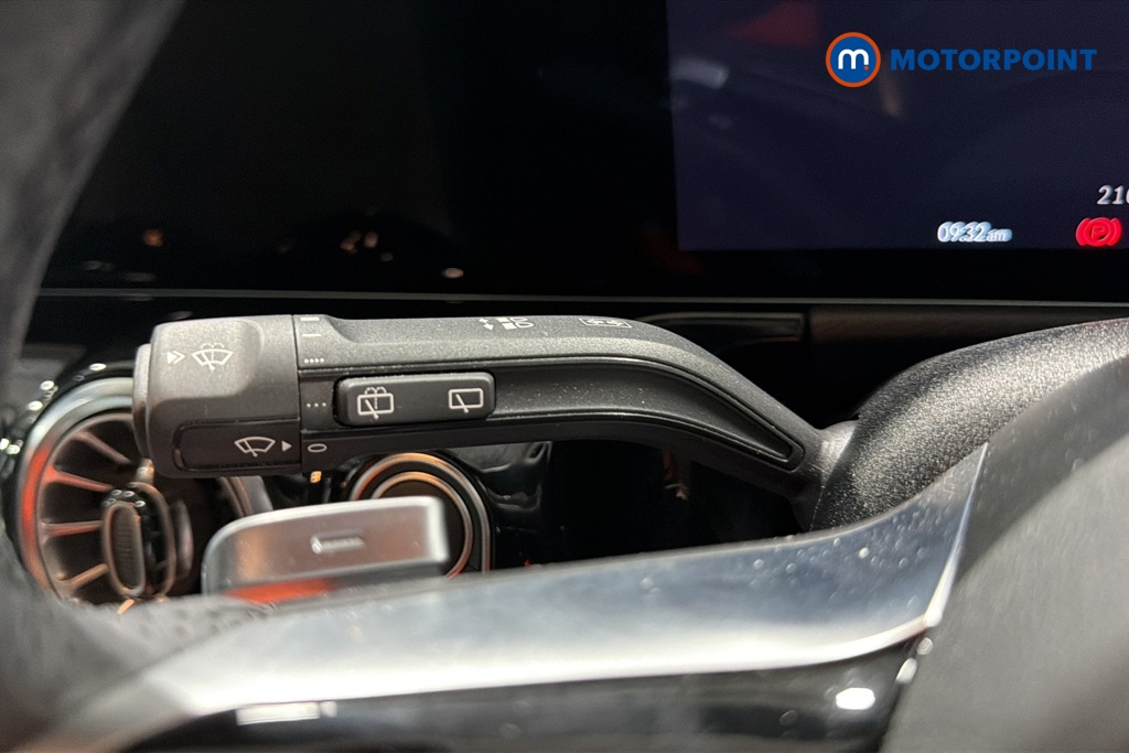 Mercedes-Benz GLA Amg Line Automatic Petrol SUV - Stock Number (1676324) - 5th supplementary image