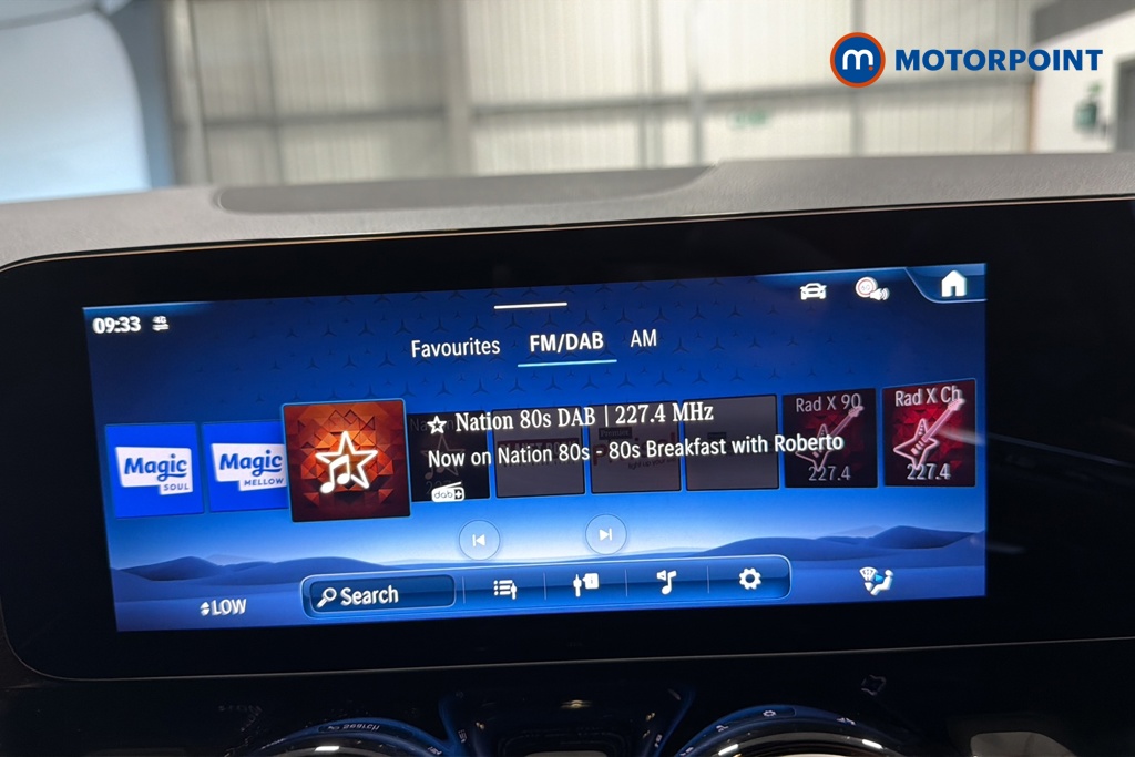 Mercedes-Benz GLA Amg Line Automatic Petrol SUV - Stock Number (1676324) - 8th supplementary image