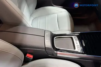 Mercedes-Benz GLA Amg Line Automatic Petrol SUV - Stock Number (1676324) - 15th supplementary image