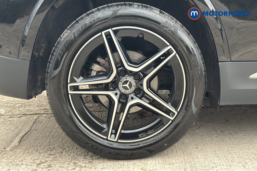 Mercedes-Benz GLA Amg Line Automatic Petrol SUV - Stock Number (1676324) - 46th supplementary image