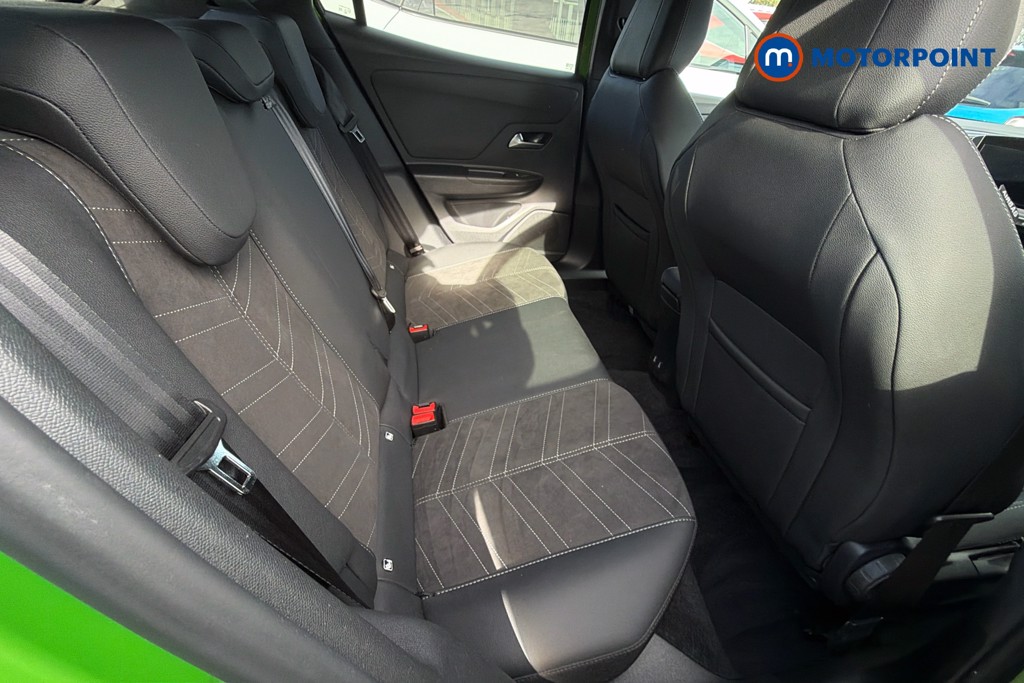 Vauxhall Mokka Ultimate Automatic Electric SUV - Stock Number (1676417) - 32nd supplementary image