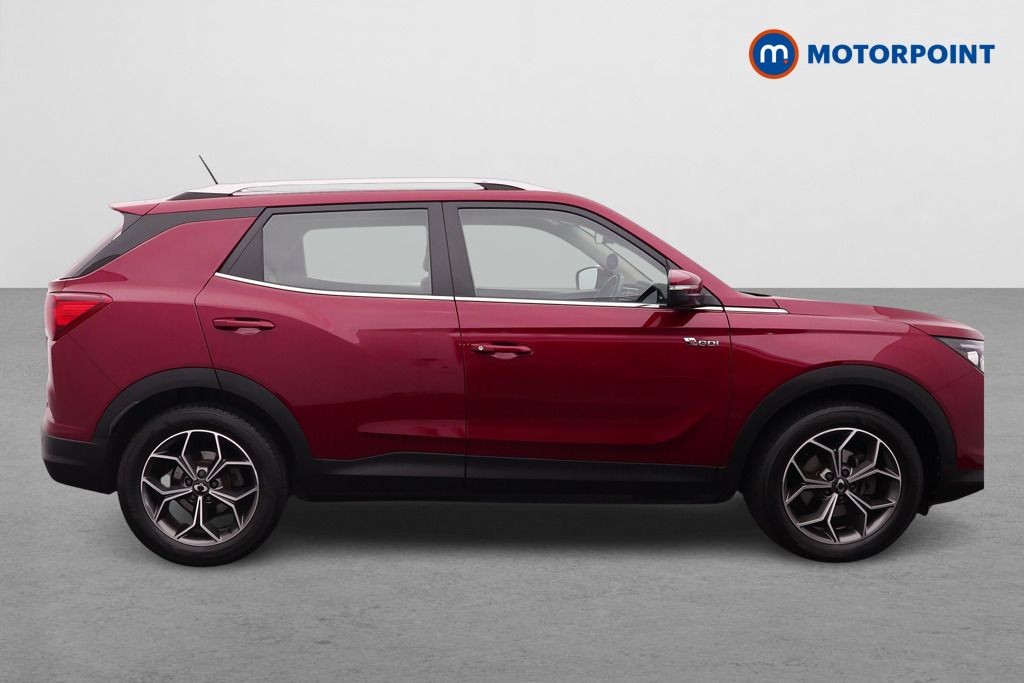 Ssangyong Korando Ventura Automatic Petrol SUV - Stock Number (1676420) - Drivers side
