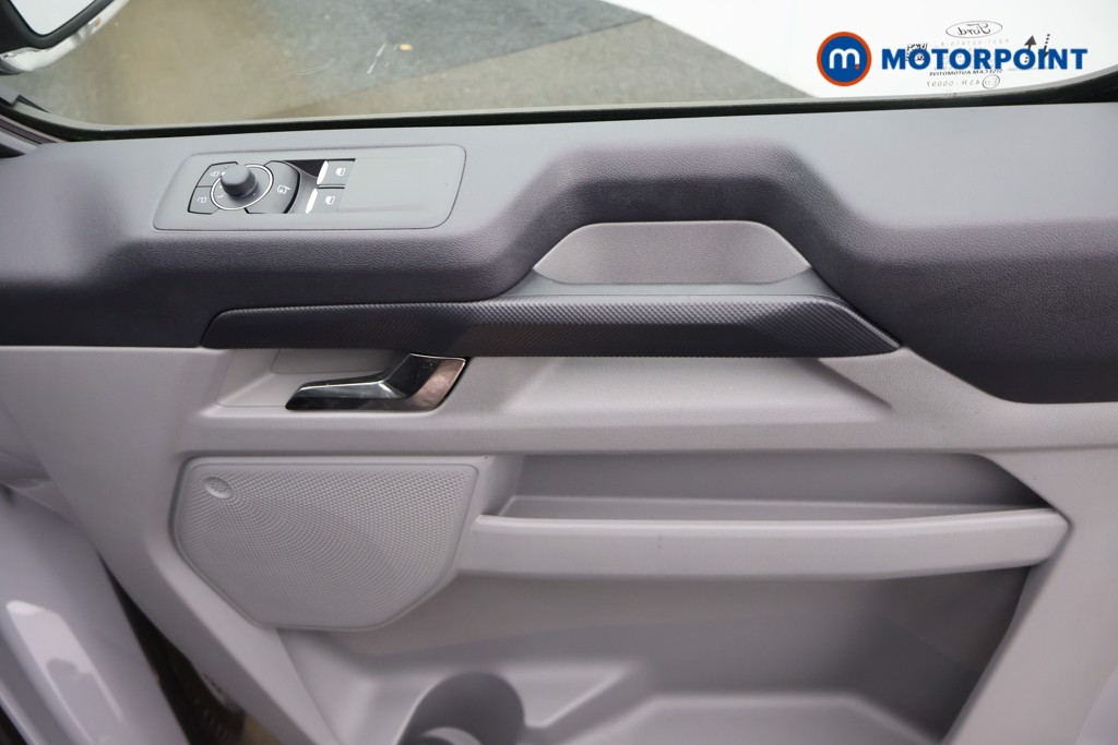Ford Transit Custom Limited Automatic Electric Panel Van - Stock Number (1676432) - 11th supplementary image