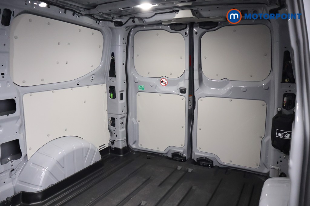 Ford Transit Custom Limited Automatic Electric Panel Van - Stock Number (1676432) - 17th supplementary image