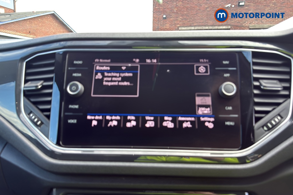 Volkswagen T-Roc SEL Automatic Diesel SUV - Stock Number (1676434) - 9th supplementary image