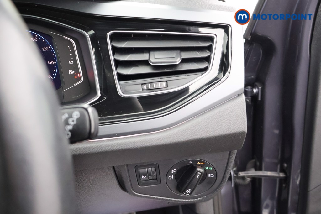 Volkswagen Polo R-Line Automatic Petrol Hatchback - Stock Number (1676563) - 7th supplementary image