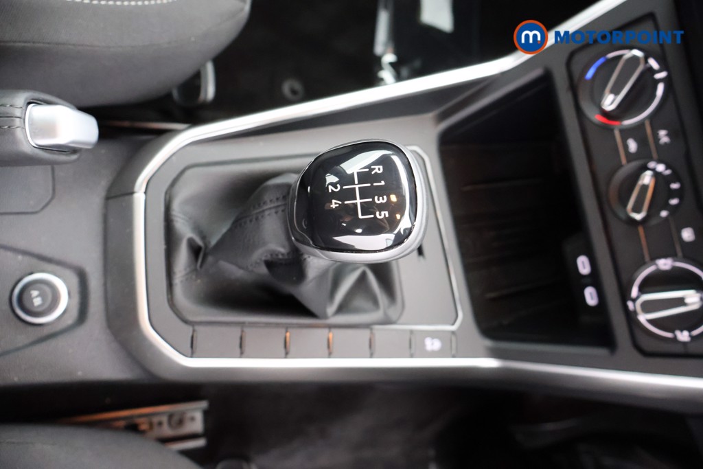 Volkswagen Polo Life Manual Petrol Hatchback - Stock Number (1676571) - 9th supplementary image
