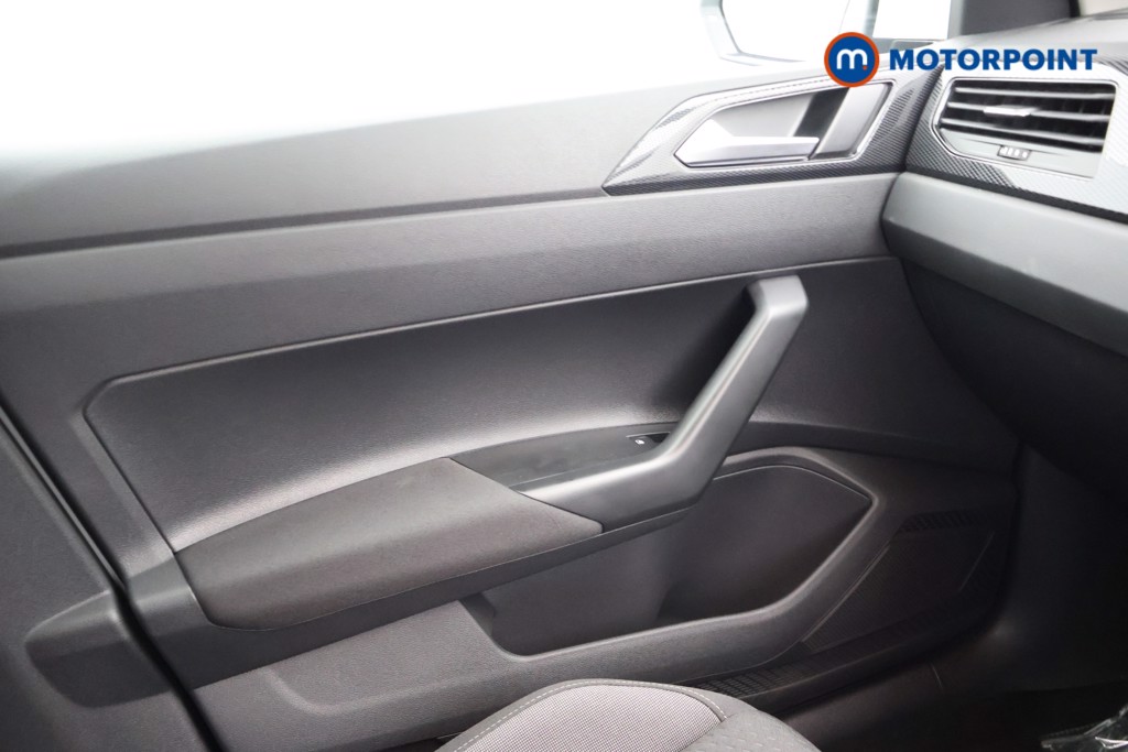 Volkswagen Polo Life Manual Petrol Hatchback - Stock Number (1676571) - 11th supplementary image
