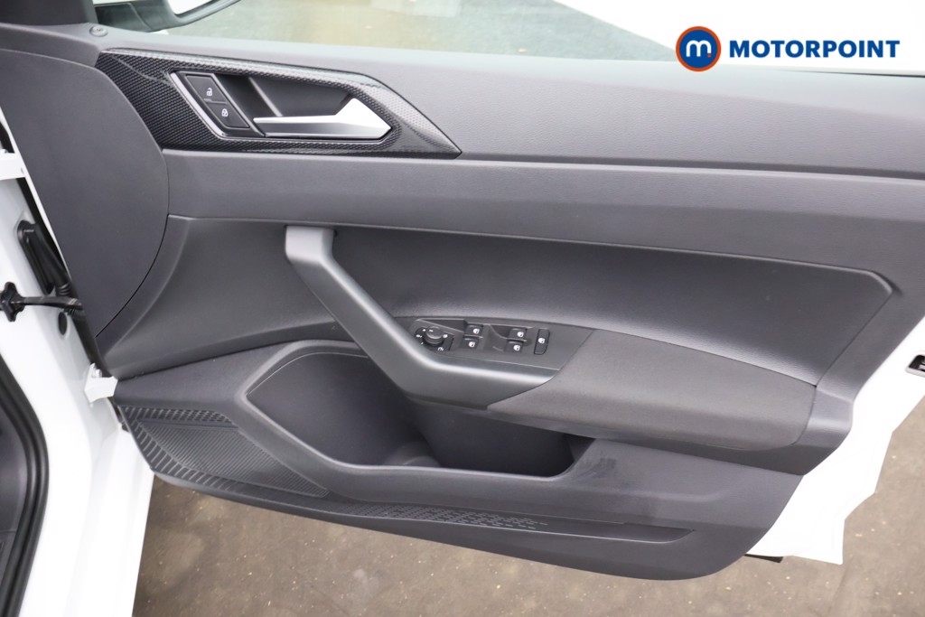 Volkswagen Polo Life Manual Petrol Hatchback - Stock Number (1676571) - 12th supplementary image