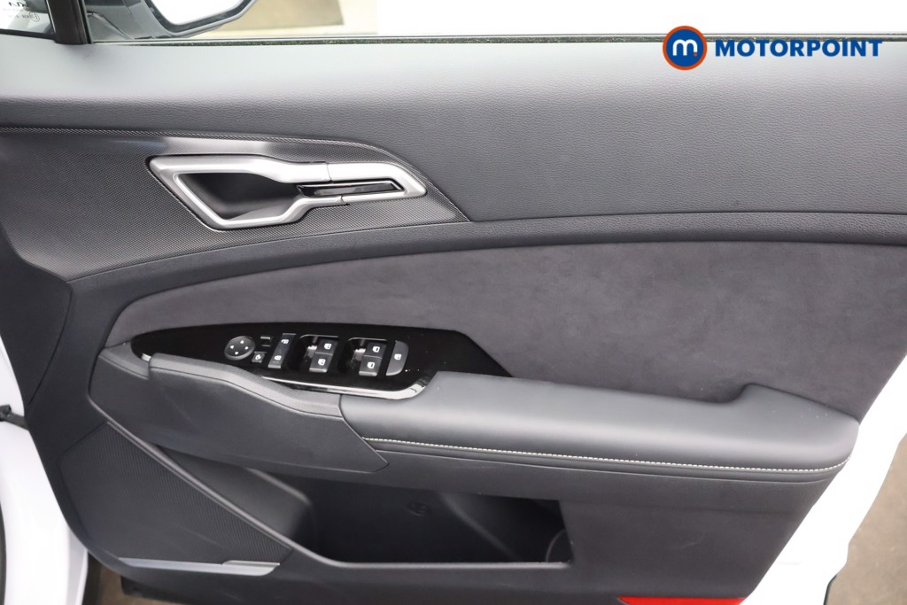 KIA Sportage Gt-Line Automatic Petrol-Electric Hybrid SUV - Stock Number (1676599) - 12th supplementary image
