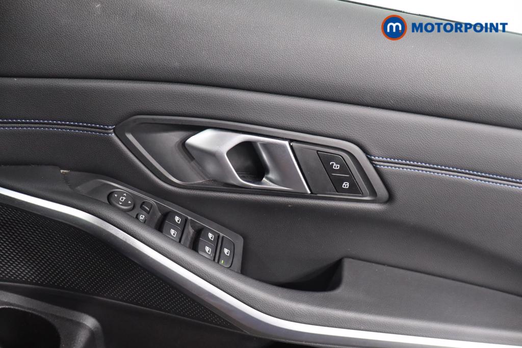 BMW 3 Series M Sport Automatic Petrol Plug-In Hybrid Saloon - Stock Number (1676607) - 7th supplementary image