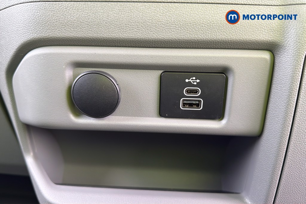 Ford Transit Custom Limited Automatic Electric Panel Van - Stock Number (1676618) - 14th supplementary image