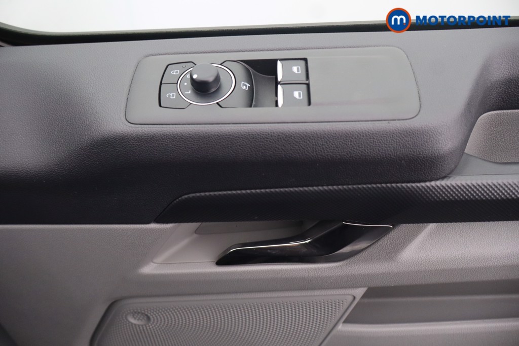 Ford Transit Custom Limited Automatic Electric Panel Van - Stock Number (1676635) - 25th supplementary image