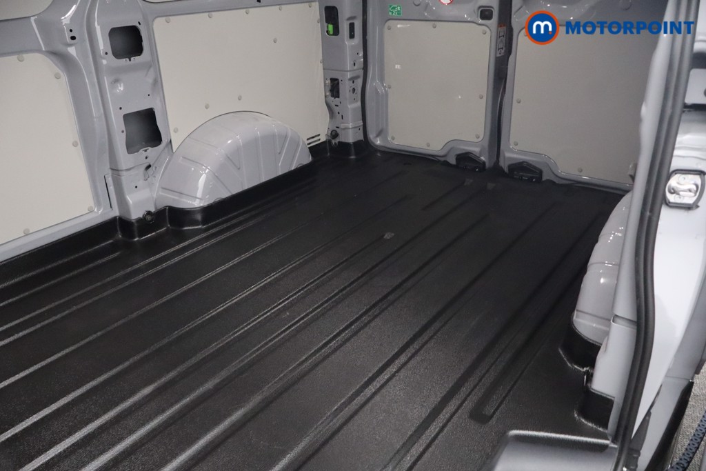 Ford Transit Custom Limited Automatic Electric Panel Van - Stock Number (1676635) - 39th supplementary image