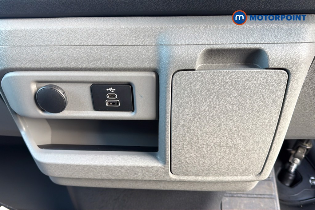 Ford Transit Custom Limited Automatic Electric Panel Van - Stock Number (1676643) - 14th supplementary image