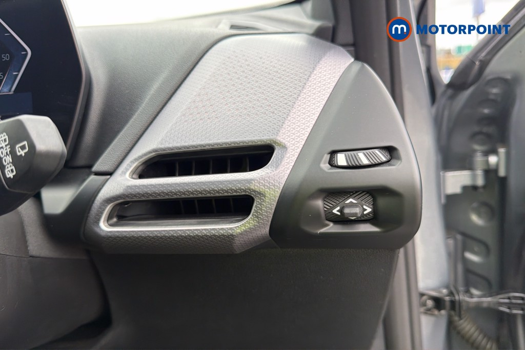 BMW 1 Series M Sport Automatic Petrol Hatchback - Stock Number (1676681) - 16th supplementary image