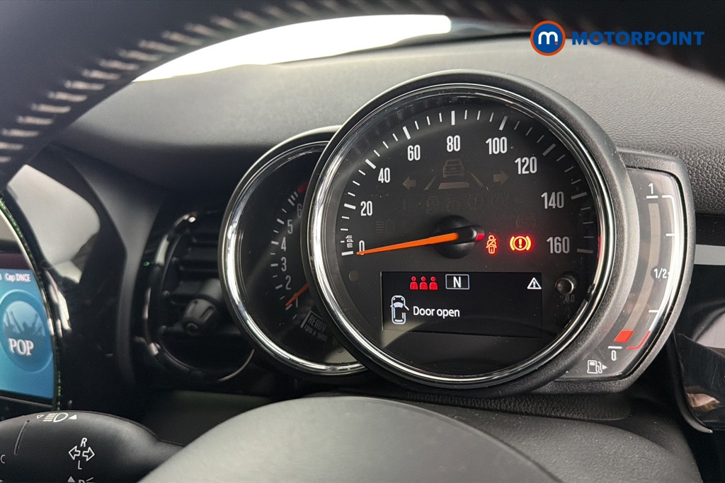Mini Hatchback Cooper Sport Manual Petrol Hatchback - Stock Number (1676782) - 7th supplementary image
