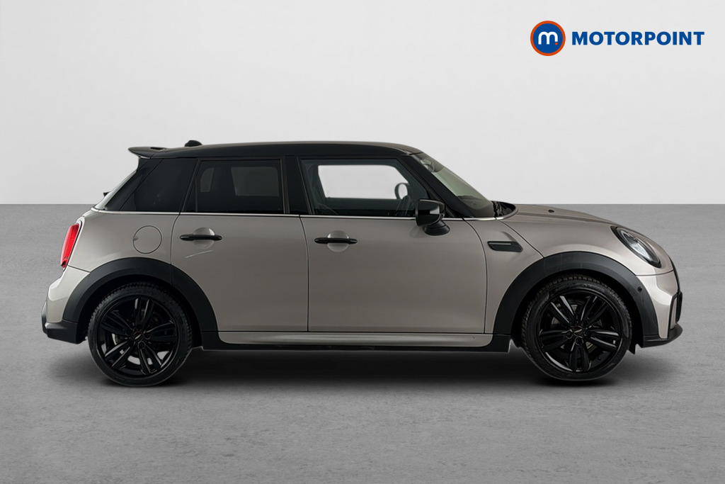 Mini Hatchback Cooper Sport Manual Petrol Hatchback - Stock Number (1676782) - Passenger side