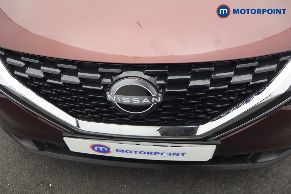 Nissan Qashqai Acenta Premium Automatic Petrol SUV - Stock Number (1676902) - 21st supplementary image