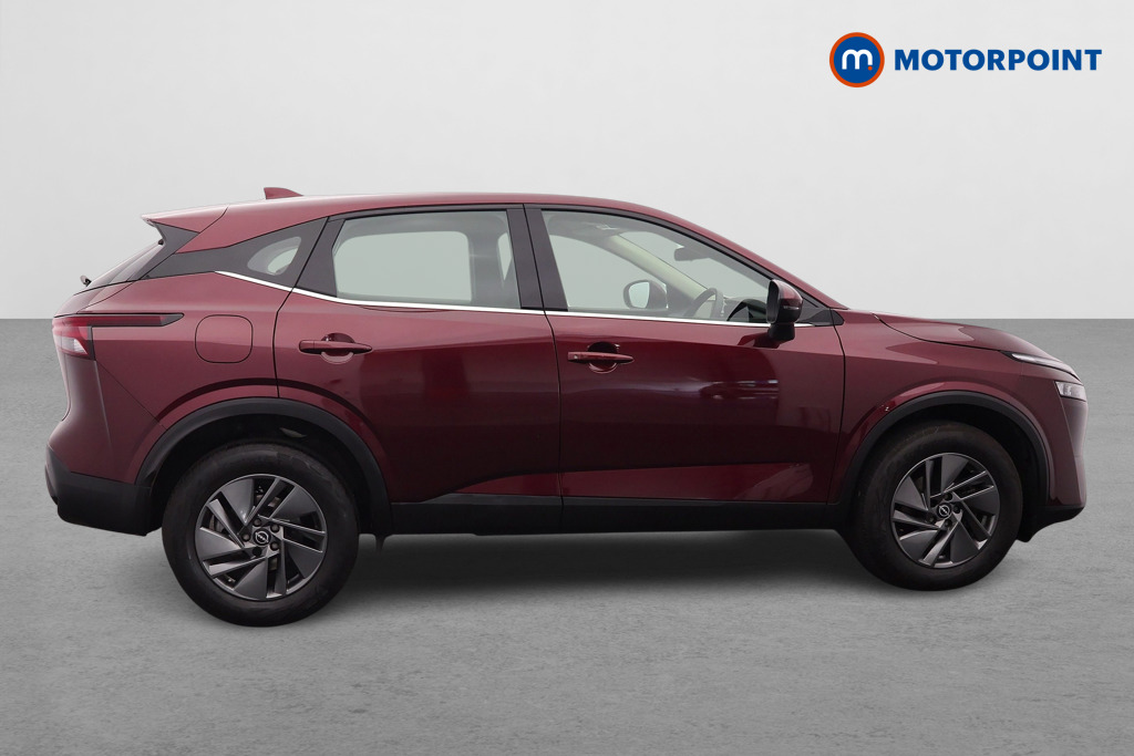 Nissan Qashqai Acenta Premium Automatic Petrol SUV - Stock Number (1676902) - Drivers side