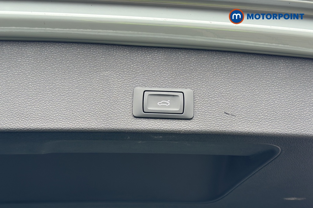 Audi Q2 S Line Automatic Petrol SUV - Stock Number (1676932) - 35th supplementary image