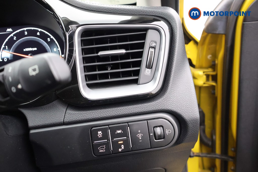 KIA Xceed 4 Manual Petrol Hatchback - Stock Number (1676954) - 7th supplementary image
