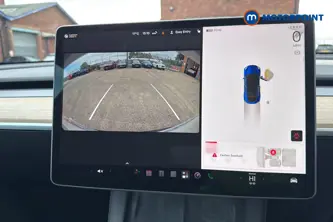 Tesla Model Y Long Range Automatic Electric SUV - Stock Number (1677000) - 13th supplementary image