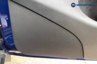 Tesla Model Y Long Range Automatic Electric SUV - Stock Number (1677000) - 21st supplementary image