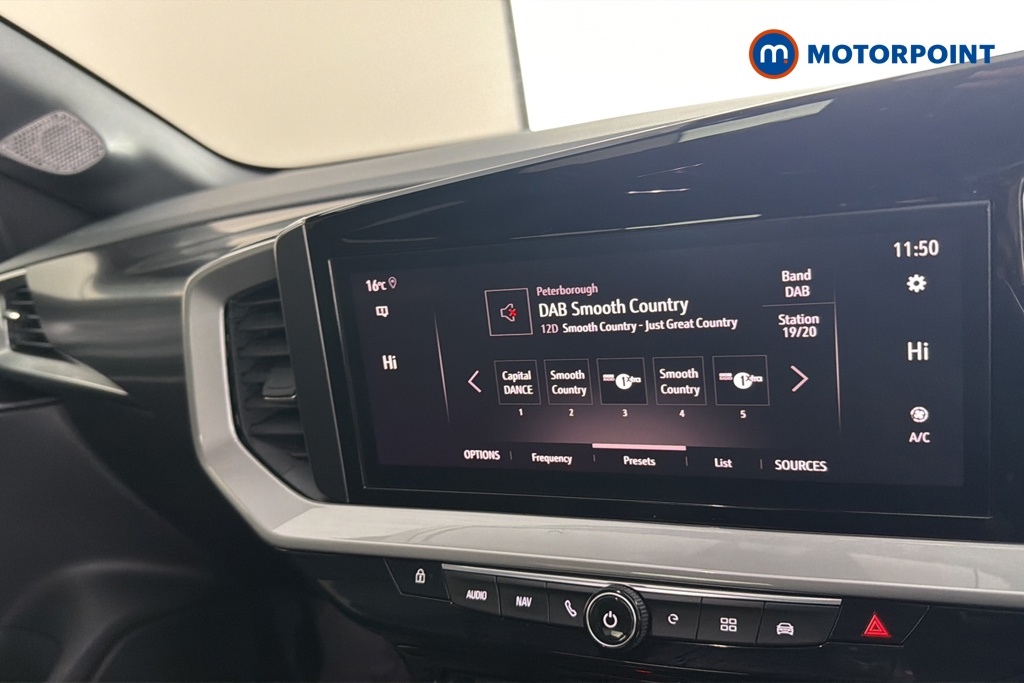 Vauxhall Mokka Ultimate Automatic Electric SUV - Stock Number (1677135) - 8th supplementary image
