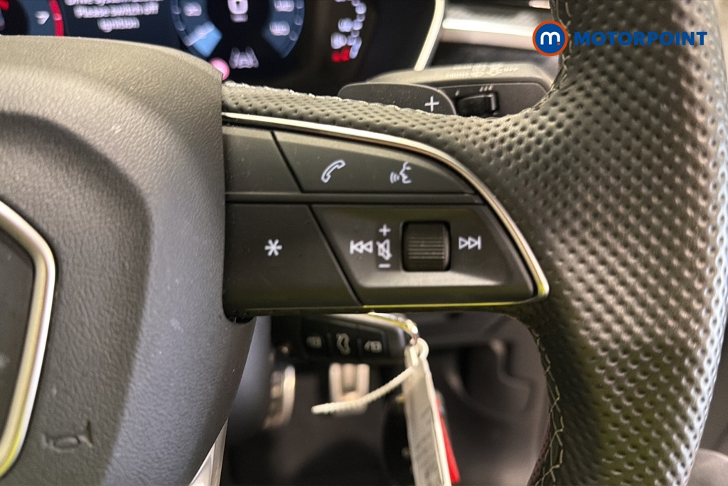 Audi Q3 Black Edition Automatic Petrol SUV - Stock Number (1677158) - 3rd supplementary image
