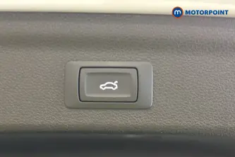 Audi Q3 Black Edition Automatic Petrol SUV - Stock Number (1677158) - 35th supplementary image