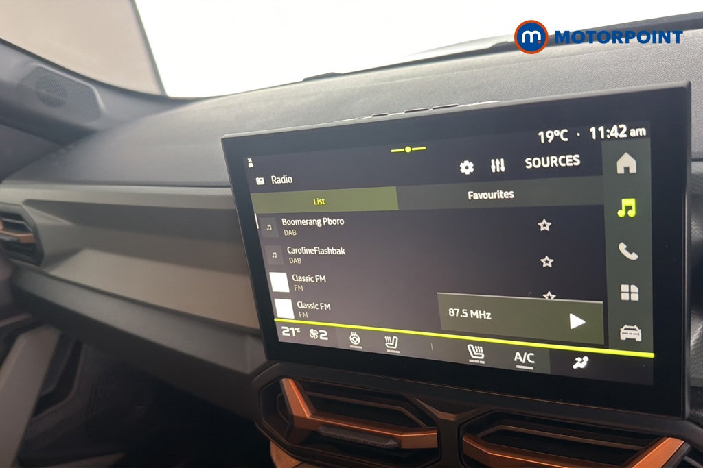 Dacia Duster Extreme Manual Petrol SUV - Stock Number (1677226) - 8th supplementary image