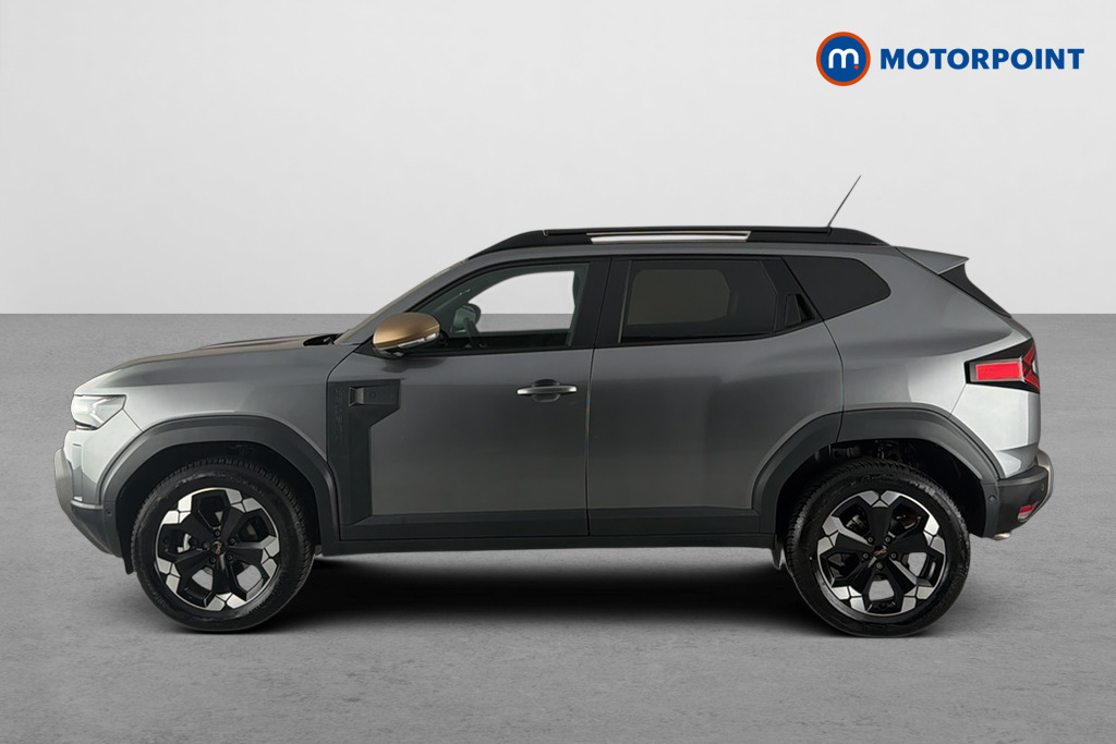 Dacia Duster Extreme Manual Petrol SUV - Stock Number (1677226) - Drivers side