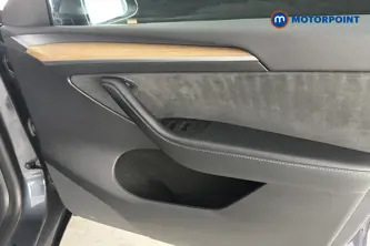 Tesla Model Y Long Range Automatic Electric SUV - Stock Number (1677252) - 18th supplementary image