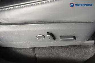Tesla Model Y Long Range Automatic Electric SUV - Stock Number (1677252) - 23rd supplementary image