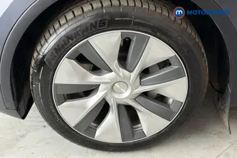 Tesla Model Y Long Range Automatic Electric SUV - Stock Number (1677252) - 44th supplementary image