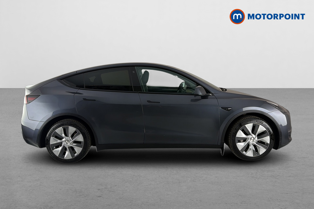 Tesla Model Y Long Range Automatic Electric SUV - Stock Number (1677252) - Passenger side