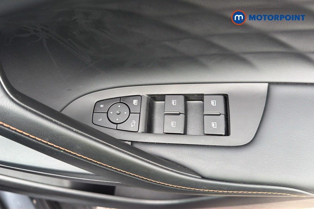 Mg Motor Uk HS Trophy Automatic Petrol Plug-In Hybrid SUV - Stock Number (1677266) - 6th supplementary image