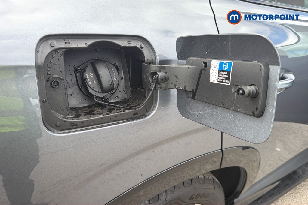 Mg Motor Uk HS Trophy Automatic Petrol Plug-In Hybrid SUV - Stock Number (1677266) - 1st supplementary image